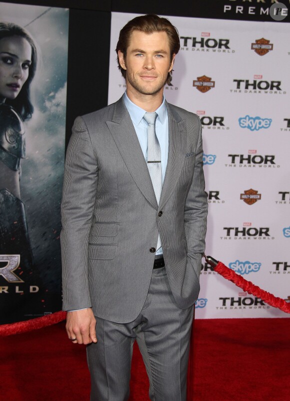 Chris Hemsworth lors de l'avant-première du film Thor - le monde des ténèbres le 4 novembre 2013