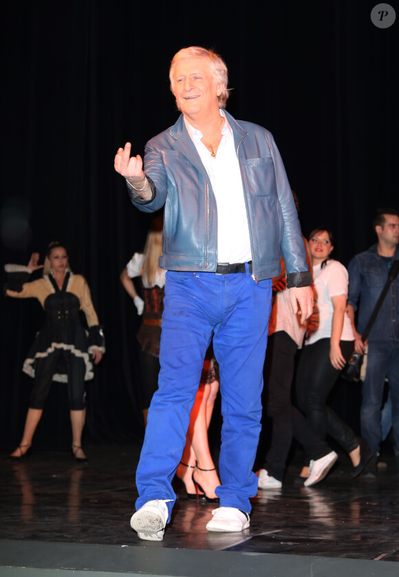 Patrick Sébastien - Soirée "Sep'Arty" au Théatre du Gymnase à Paris, créée par Ornella Damperon au profit de la sclérose en plaques, le 14 avril 2014.