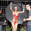Kat Torres, mannequin de l'agence Elite, lors d'une séance photo très sexy pour la promotion de 138 Water à Los Angeles, le 17 novembre 2014