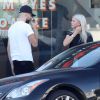 Exclusif - Sofia Richie et son petit ami Miles Canter font du shopping à West Hollywood Los Angeles, le 29 Novembre 2014.