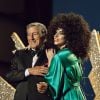 Lady Gaga et Tony Bennett dans les coulisses du shooting de la campagne de Noël d'H&M.