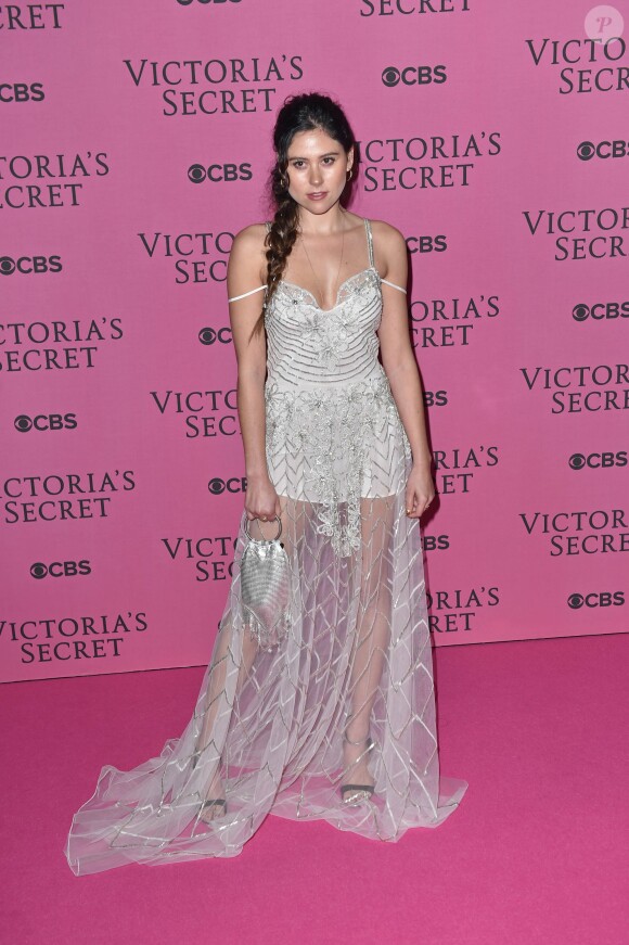 Eliza Doolittle assiste au défilé Victoria's Secret 2014 à l'Earls Court Exhibition Centre. Londres, le 2 décembre 2014.