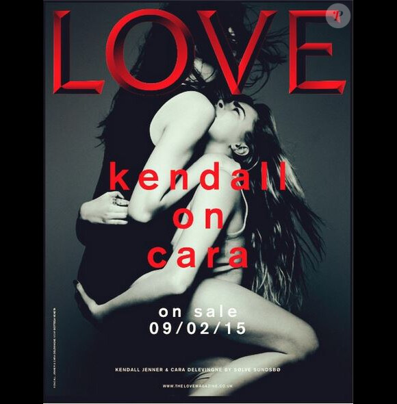 Kendall Jenner et Cara Delevingne en couverture du nouveau numéro du magazine LOVE, en vente le 9 février 2014. Photo par Sølve Sundsbø.