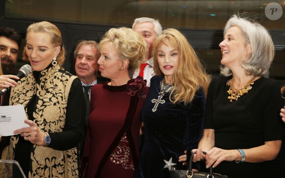 La princesse Camilla de Bourbon Sicile, Arielle Dombasle et Tatiana De Rosnay - Remise du Prix littéraire des Princes décerné par le magazine Point de Vue à l'Hôtel Peninsula, à Paris le 4 décembre 2014.