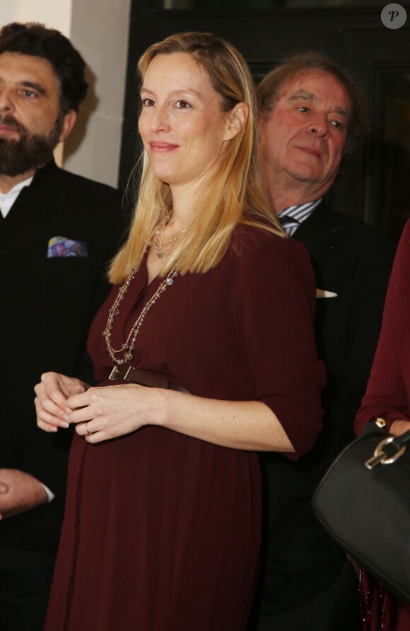Adélaïde de Clermont-Tonnerre, enceinte - Remise du Prix littéraire des Princes décerné par le magazine Point de Vue à l'Hôtel Peninsula, à Paris le 4 décembre 2014.