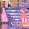  Miss Alsace d&eacute;file en robe de princesse lors de la c&eacute;r&eacute;monie de Miss France 2015 sur TF1, le samedi 6 d&eacute;cembre 2014. 