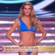  Miss Nord-Pas-de-Calais d&eacute;file en robe de princesse lors de la c&eacute;r&eacute;monie de Miss France 2015 sur TF1, le samedi 6 d&eacute;cembre 2014. 