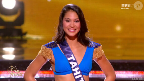 Miss Tahiti, finaliste, lors de la cérémonie de Miss France 2015 sur TF1, le samedi 6 décembre 2014.