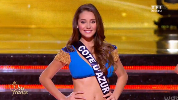Miss Côte d'Azur, finaliste, lors de la cérémonie de Miss France 2015 sur TF1, le samedi 6 décembre 2014.