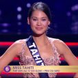  Miss Tahiti d&eacute;file lors de la c&eacute;r&eacute;monie de Miss France 2015 sur TF1, le samedi 6 d&eacute;cembre 2014. 