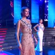  Miss Nord-Pas-de-Calais d&eacute;file lors de la c&eacute;r&eacute;monie de Miss France 2015 sur TF1, le samedi 6 d&eacute;cembre 2014. 
