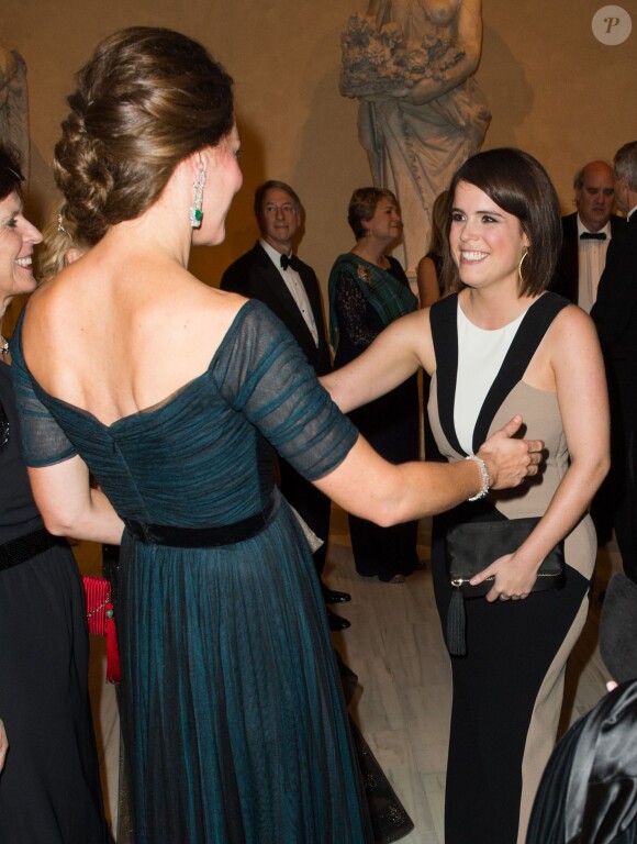 Kate Middleton et le prince William à la cérémonie du 600e anniversaire de l'Université St. Andrews au Metropolitan Museum of Art à New York, le 9 décembre 2014. Ils ont rencontré la princesse Eugénie