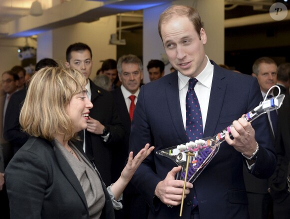 Le prince William assiste à une réception sur le thème de la technologie avant d'aller remettre les prix aux gagnants des "GREAT Tech Awards" à New York, le 9 décembre 2014.