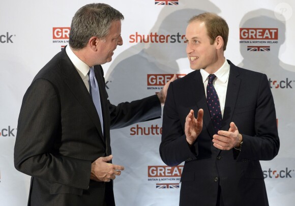 Le prince William assiste à une réception sur le thème de la technologie avant d'aller remettre les prix aux gagnants des "GREAT Tech Awards" à New York, le 9 décembre 2014.