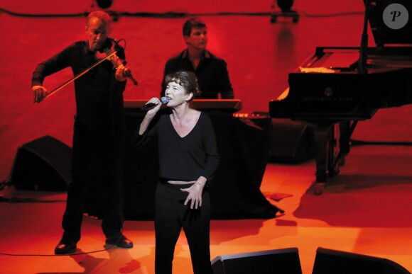 Exclusif - Jane Birkin au Théâtre du Châtelet, Paris, le 9 décembre 2013.