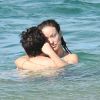 Exclusif - Olivia Wilde et Jason Sudeikis à la plage à Maui, à Hawaï. Le 5 décembre 2014.