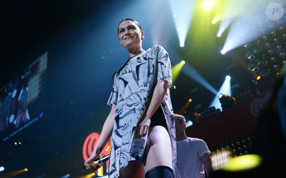 Jessie J preste lors du Jingle Ball de la station Hot 99.5 au Verizon Center. Washington, le 15 décembre 2014.