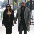  Kim Kardashian et Kanye West sortent des studios Milk puis se rendent au Caffe Primo, &agrave; West Hollywood. Le 20 d&eacute;cembre 2014. 
