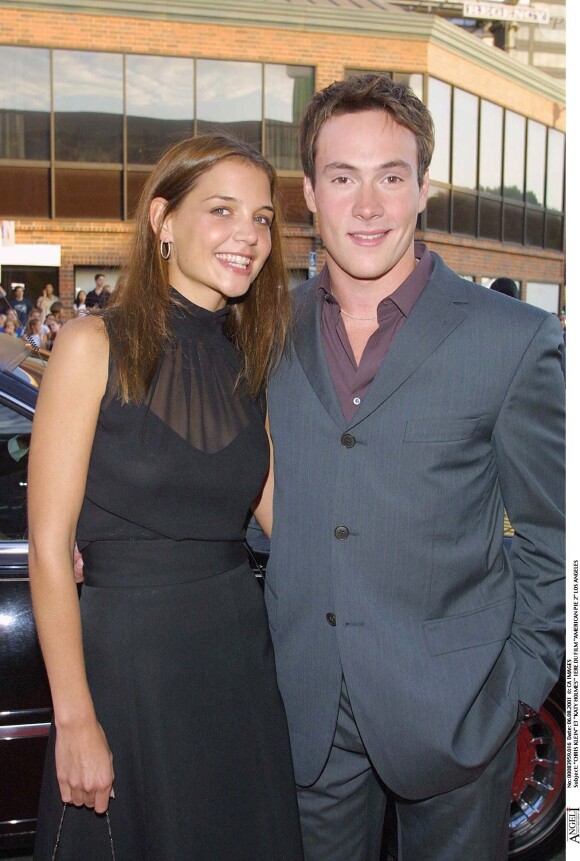 Chris Klein et Katie Holmes à Los Angeles en 2001