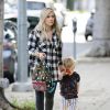 Hilary Duff est allée chercher son fils Luca à son atelier d'éveil à West Hollywood, le 24 décembre 2014. Hilary Duff et son fils ont ensuite retrouvé Mike Comrie, son mari dont elle est séparée. 