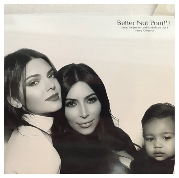 Kendall Jenner, Kim Kardashian et North West, le 24 décembre 2014 lors de la fête de Noël organisée par Kris Jenner à Los Angeles.