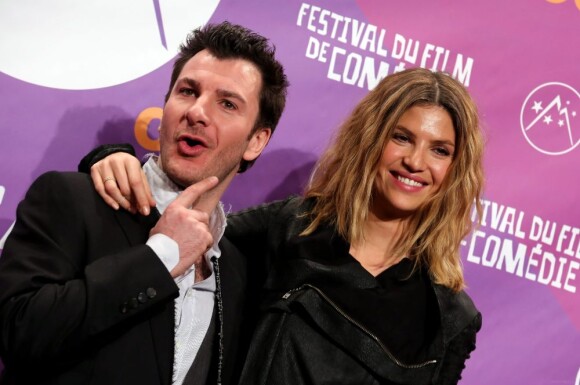 Isabelle Funaro et Michaël Youn en couple pour le film Vive la France lors du Festival international du film de comédie de l'Alpe d'Huez, le 16 janvier 2013.