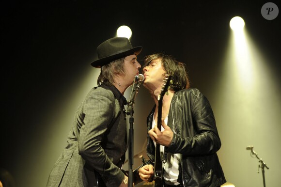 Pete Doherty et Carl Barat du groupe The Libertines en concert au Alexandra Palace à Londres. Le 27 septembre 2014 