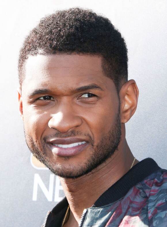 Usher lors de l'évènement "The Voice" à Hollywood, le 3 avril 2014.  