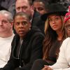 Jay-Z et Beyoncé lors du match entre les Houston Rockets et les Brooklyn Nets au Barclays Center de Brooklyn, le 12 janvier 2015