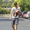 Chris Hemsworth, sa femme Elsa Pataky et leur fille India se rendent dans un cabinet médical à Malibu, le 10 avril 2014.  