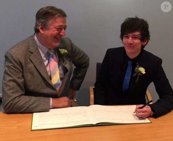 Stephen Fry et son mari Elliott Spencer se sont mariés le 17 janvier 2015 au Royaume-Uni