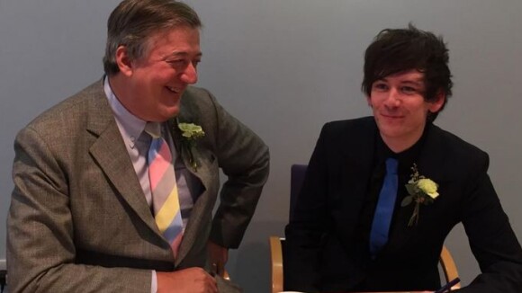 Stephen Fry : L'acteur de 57 ans a épousé son chéri de 27 ans !