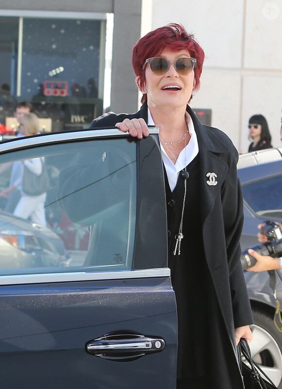 Sharon Osbourne est allée faire des achats chez Chanel à Beverly Hills, le 23 décembre 2014