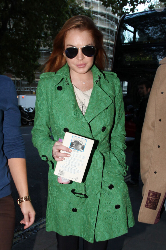 Lindsay Lohan arrive au Playhouse Theatre à Londres, le 24 septembre 2014