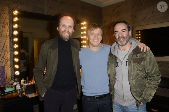 Jean-Marc Dumontet, Alex Lutz et Bruno Solo en backstage du spectacle d'Alex Lutz à l'Olympia de Paris le 25 janvier 2014