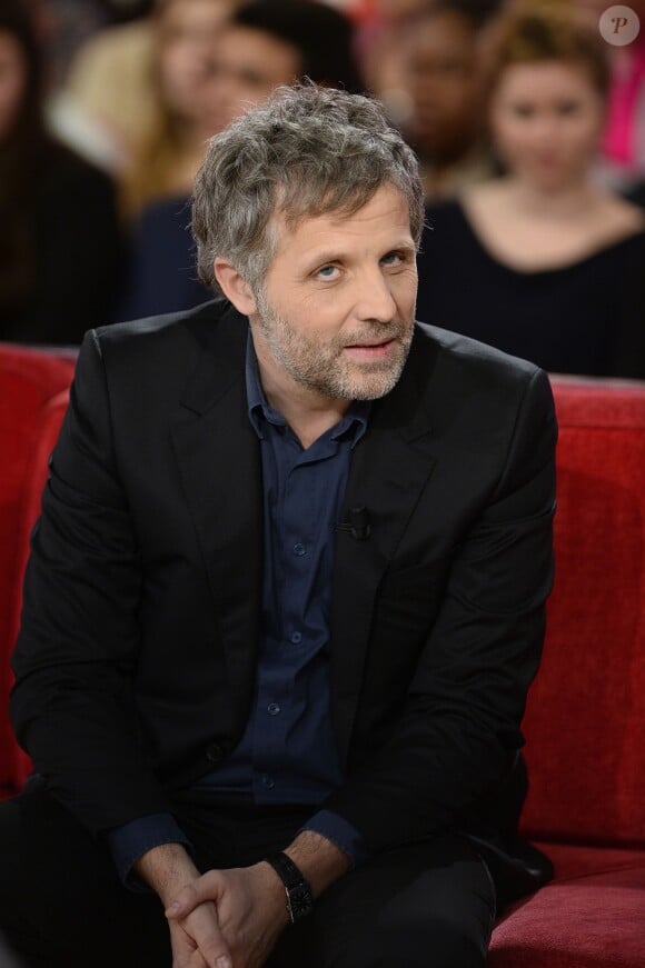 Stéphane Guillon, sur le tournage de Vivement dimanche, le mercredi 28 janvier 2015 à Paris. Emission diffusée sur France 2, le dimanche 1er février 2015.