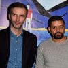 Thomas Salvador et Youssef Hajdi à la première du film Vincent n'a pas d'écailles à la Cinémathèque Française, Paris, le 2 février 2015.