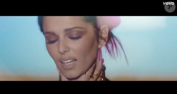 Cheryl Cole vient de dévoiler le clip de son nouveau single Only Human issu de l'album du même nom, le 3 février 2015.