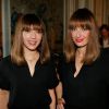 Le duo Brigitte (Sylvie Hoarau et Aurélie Saada) au défilé de mode Alexis Mabille collection haute couture printemps-été 2015 à la Fondation Mona Bismarck à Paris, le 26 janvier 2015.