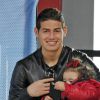 Le joueur de football James Rodriguez est allé voir sa compagne Daniela Ospina à son match de volley-ball, en compagnie de leur fille Salomé à Madrid, le 25 janvier 2015