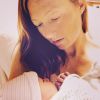 Maggie Rizer présente au monde son troisième enfant, une fille prénommée Cecilia Kathryn. Photo publiée le 9 février 2015.