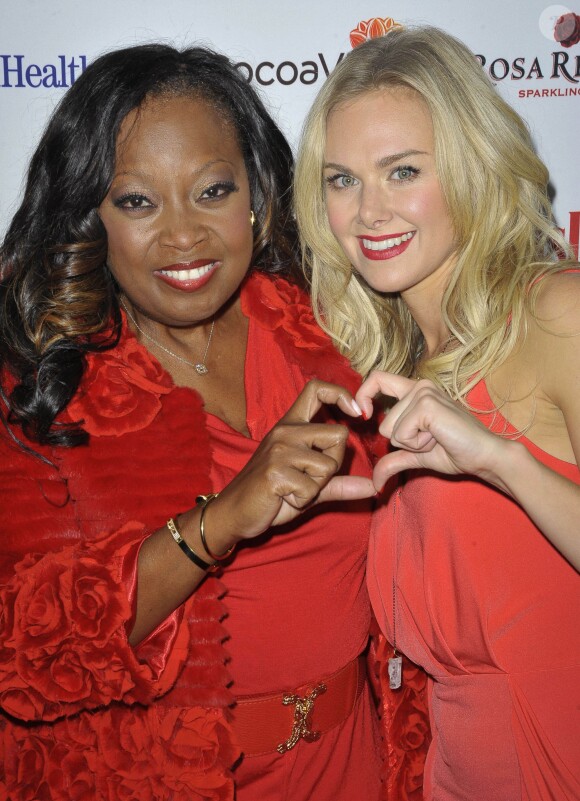 Star Jones et Laura Bell Bundy lors de la 12ème soirée annuelle "Woman's Day Red Dress Awards" à New York. Le 10 février 2015  