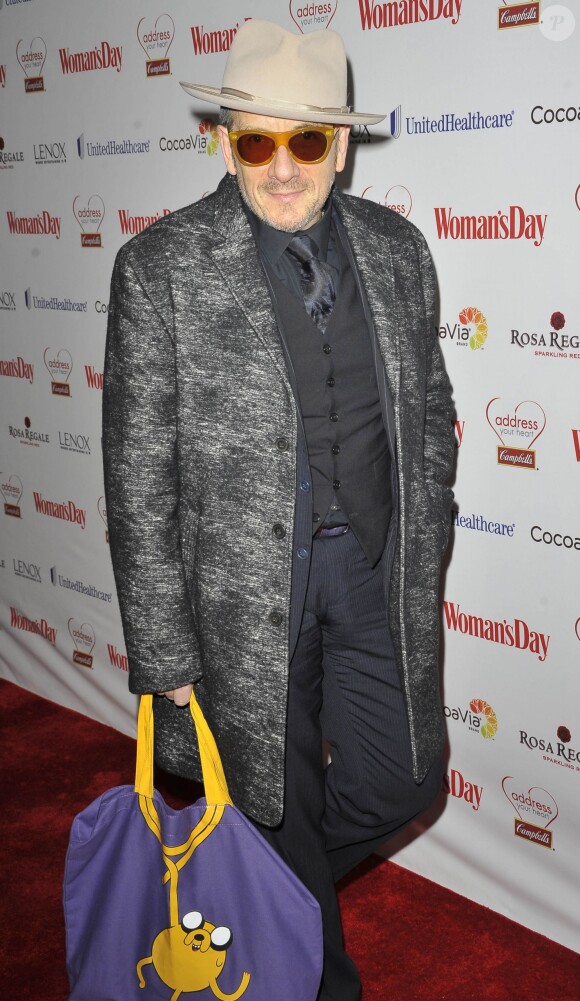 Elvis Costello  à la 12ème soirée annuelle "Woman's Day Red Dress Awards" à New York. Le 10 février 2015