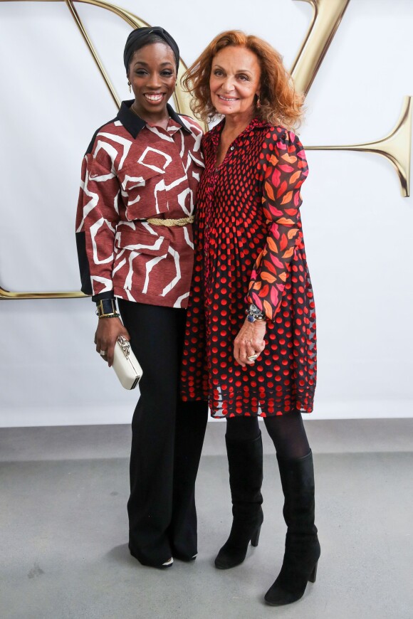 Estelle et Diane Von Furstenberg lors du défilé Diane Von Furstenberg automne-hiver 2015 aux Spring Studios. New York, le 15 février 2015.