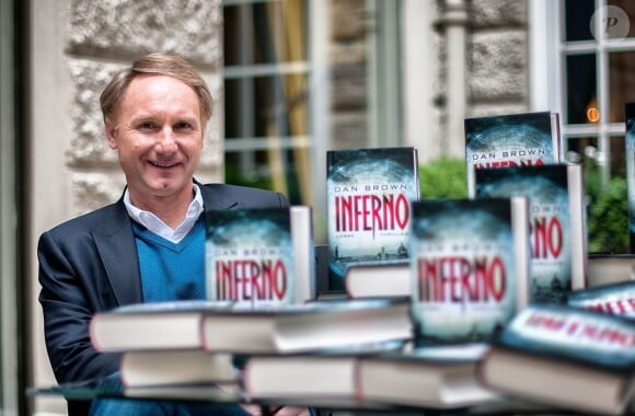 Dan Brown présente Inferno à Cologne, le 27 mai 2013.