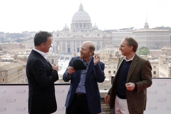 Tom Hanks, Dan Brown et Ron Howard à Rome, le 3 mai 2009.