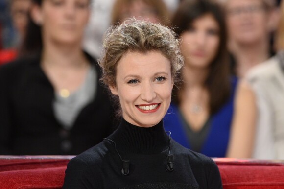 Alexandra Lamy - Enregistrement de l'émission "Vivement Dimanche" à Paris le 11 Fevrier 2015.
