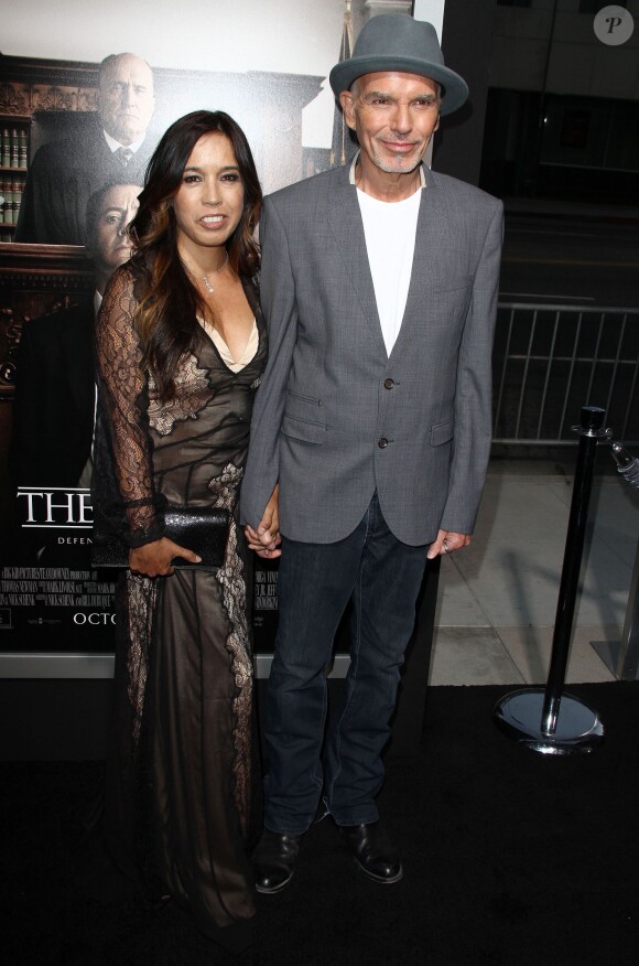 Billy Bob Thornton et sa compagne Connie Angland à la première de "The Judge" au Théâtre "Samuel Goldwyn" à Beverly Hills, le 1er octobre 2014  