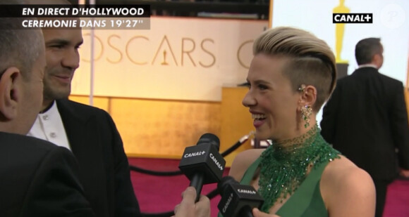 Scarlett Johansson accompagné de son fiancé Romain Dauriac aux Oscars 2015.