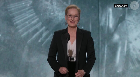 Meryl Streep rend hommage aux artistes et professionnels du cinéma disparus cette année.